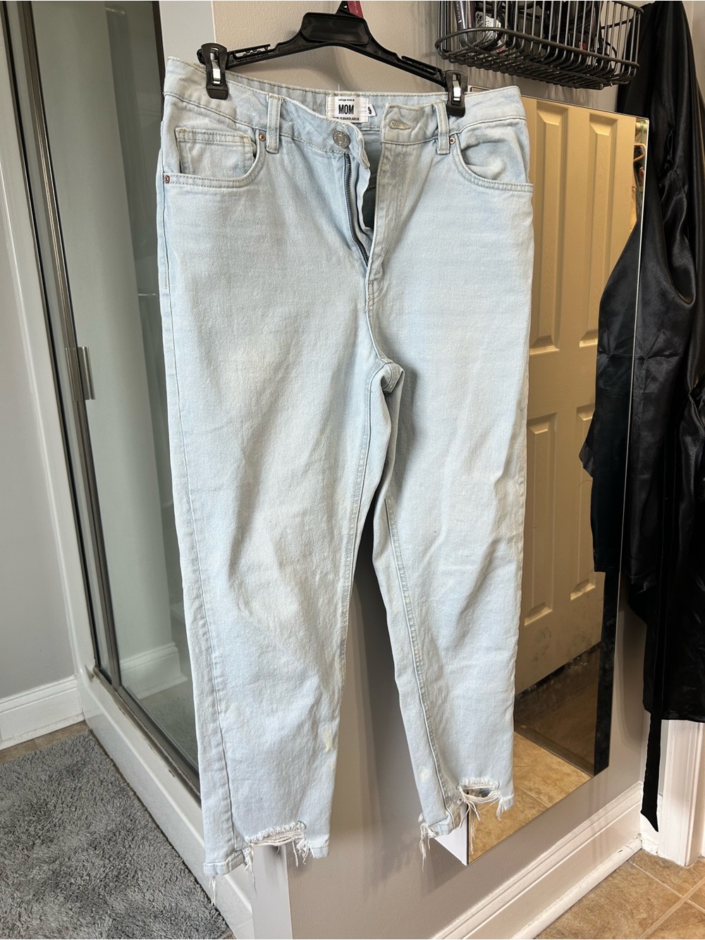 refuge Light Wash Slim Straight Jeans